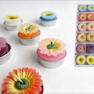 Set 3 Confezioni Da 3 Candele Tea-Light Margherita 6 Colori