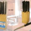 Piccolo ceppo in legno con 6 coltelli